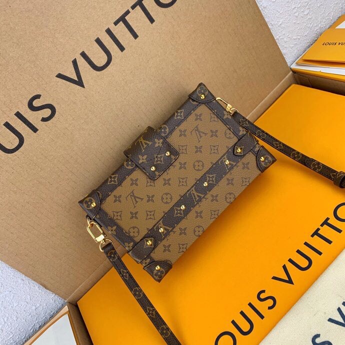 Louis Vuitton Shoulder Bag – LVSH1160