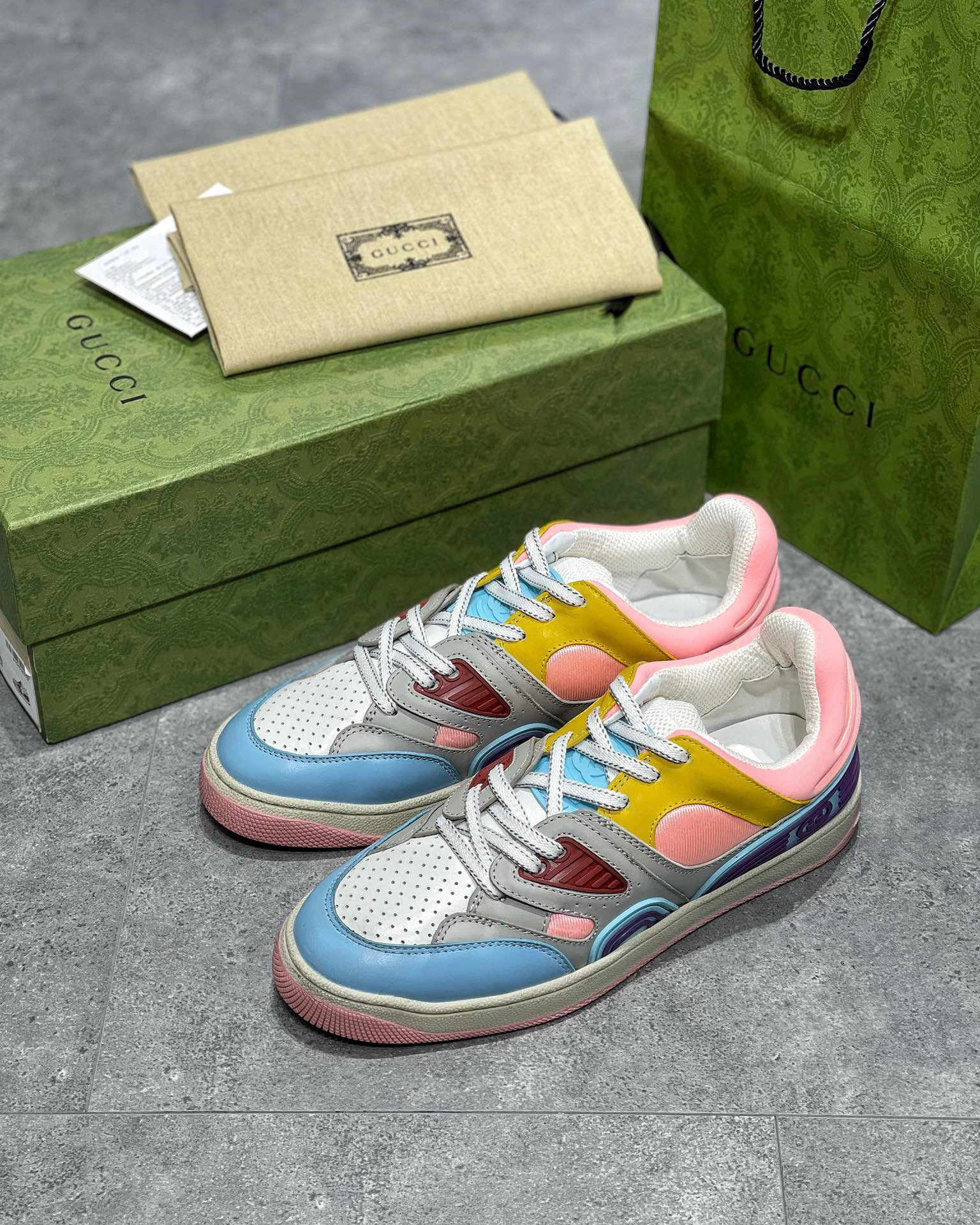 Gucci Sneaker – GUCC1132