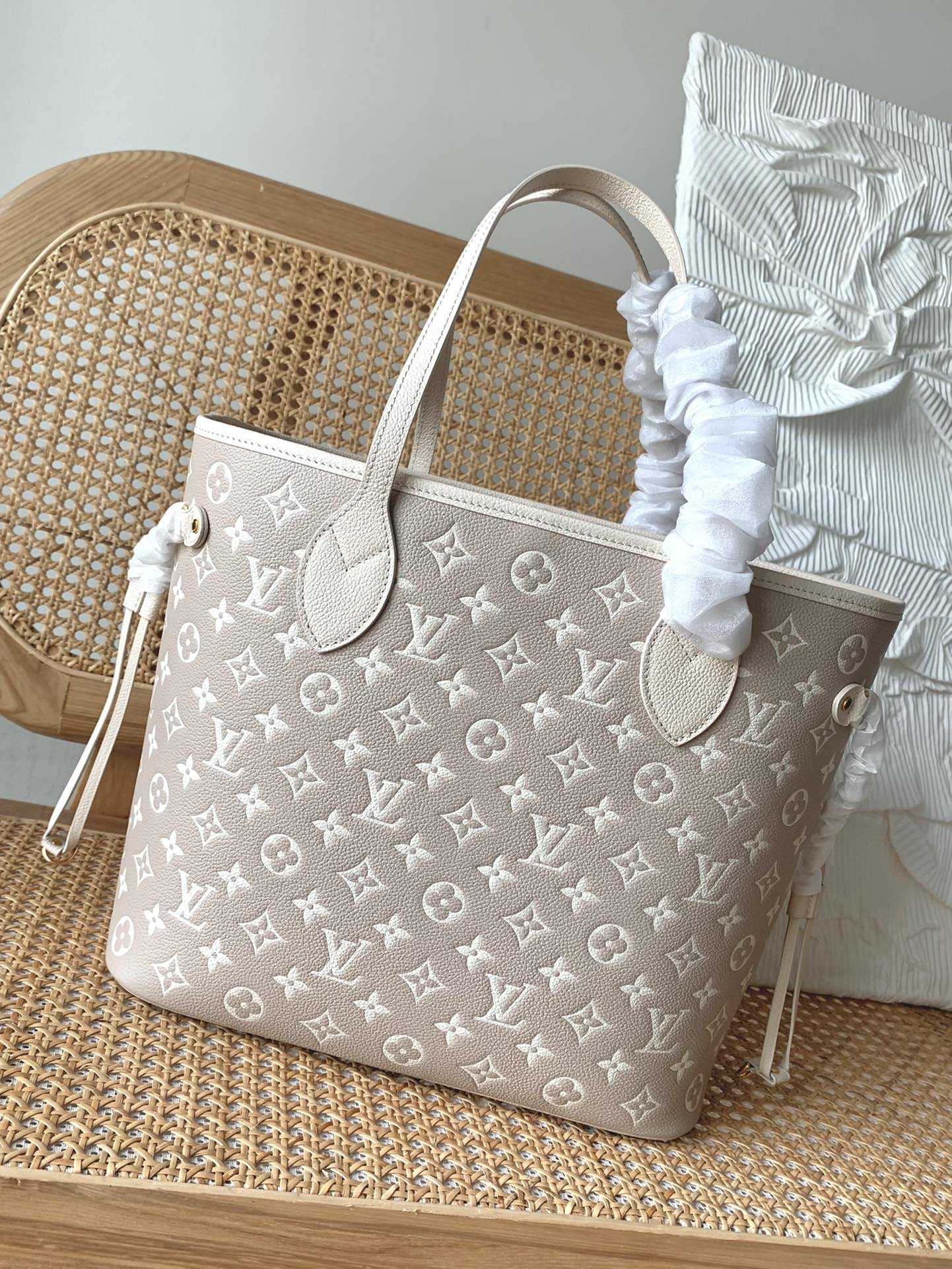 Louis Vuitton Tote Bag – LVTB1016
