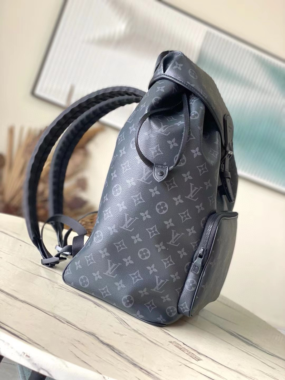 Louis Vuitton Backpack – BBCP1035
