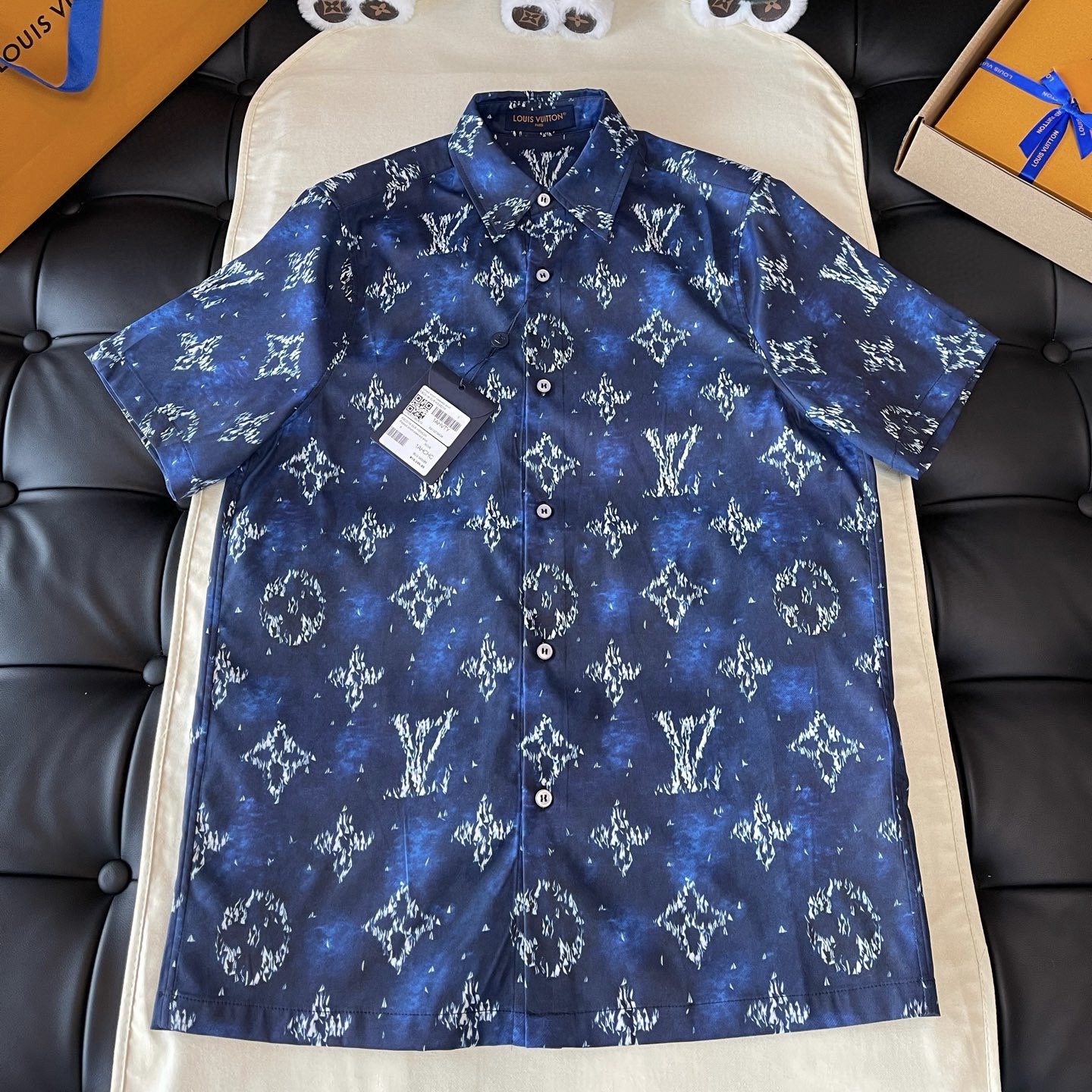 Louis Vuitton Shirt – TRJK1200