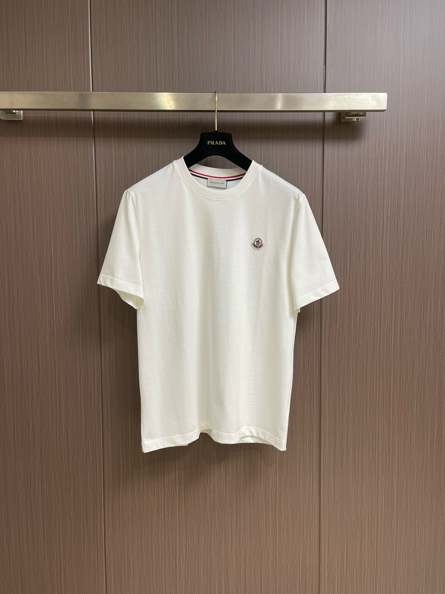 Moncler T-Shirt – TSHP3071