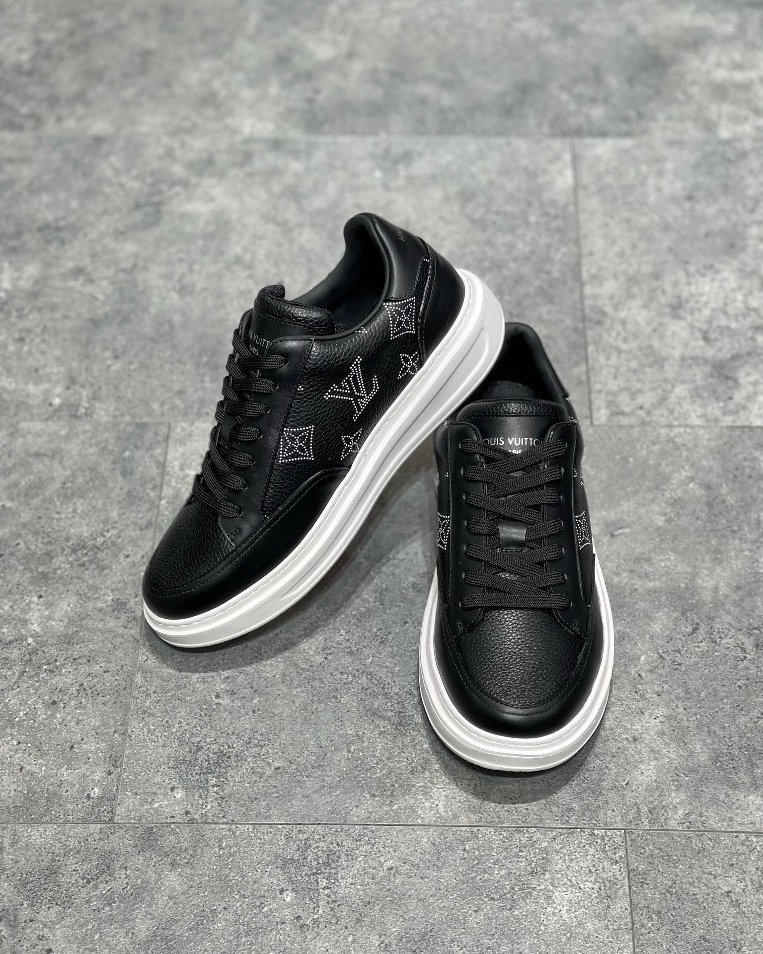 Louis Vuitton Sneaker – LSVT1247