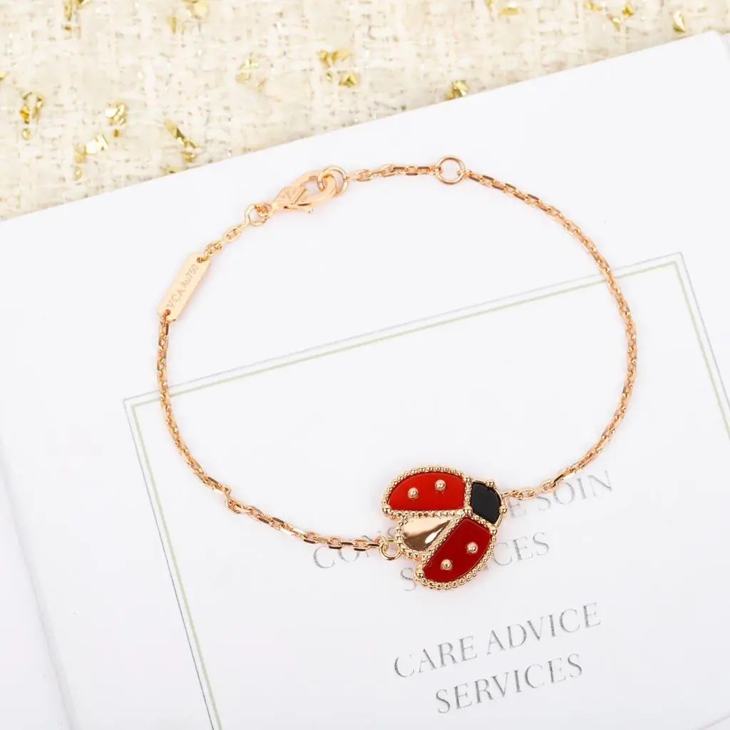 Van Cleef & Arpels Bracelet – JWWM1028
