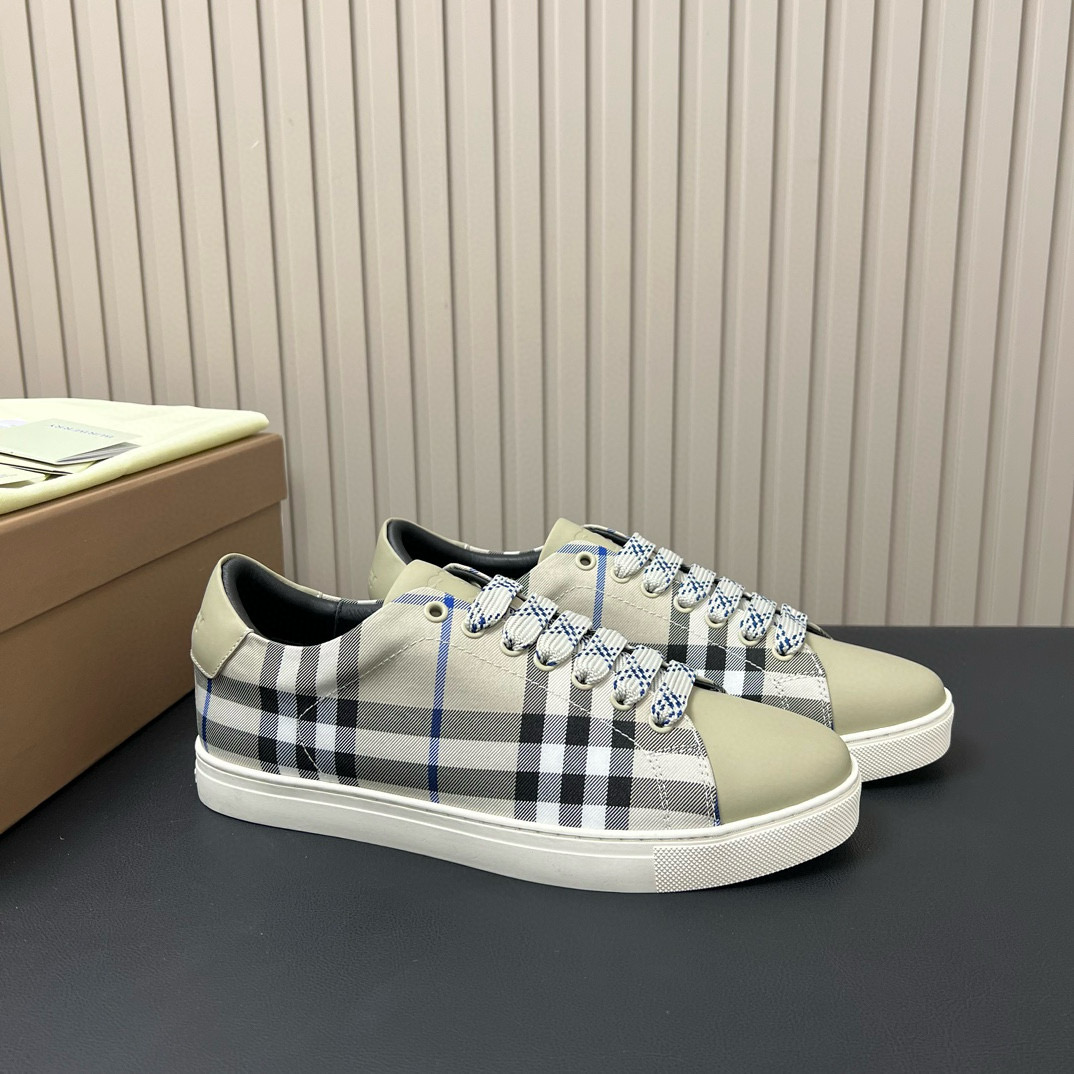 Burberry Sneaker – BBRY1063