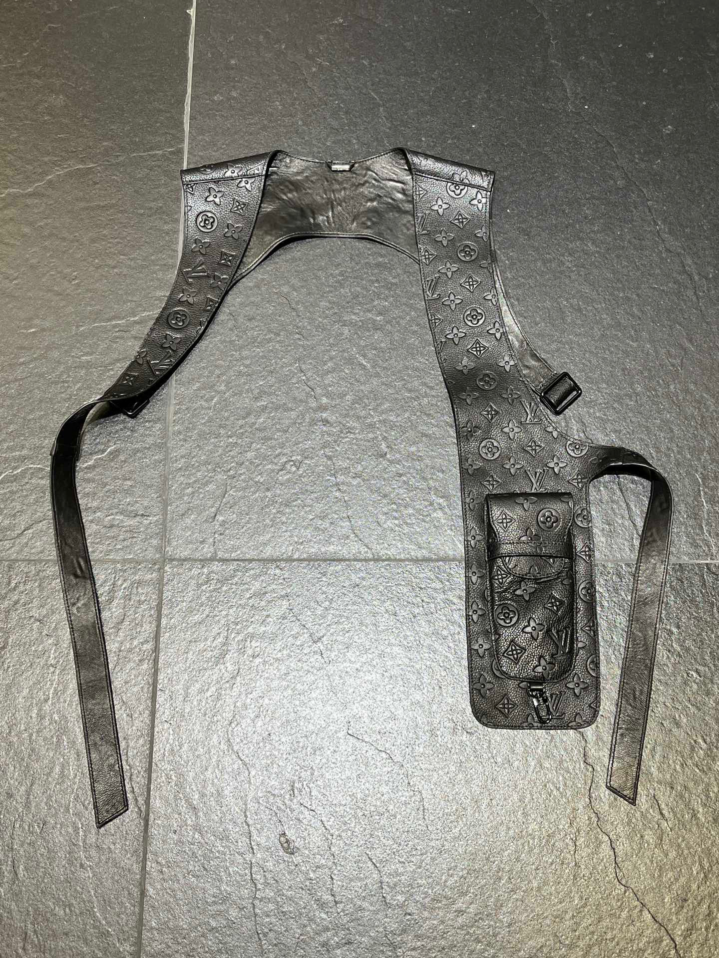 Louis Vuitton Leather Vest – VEJK1069