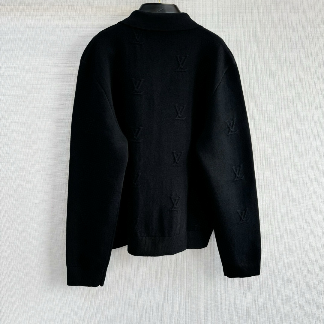 Louis Vuitton Zip Sweater – SWHO2425