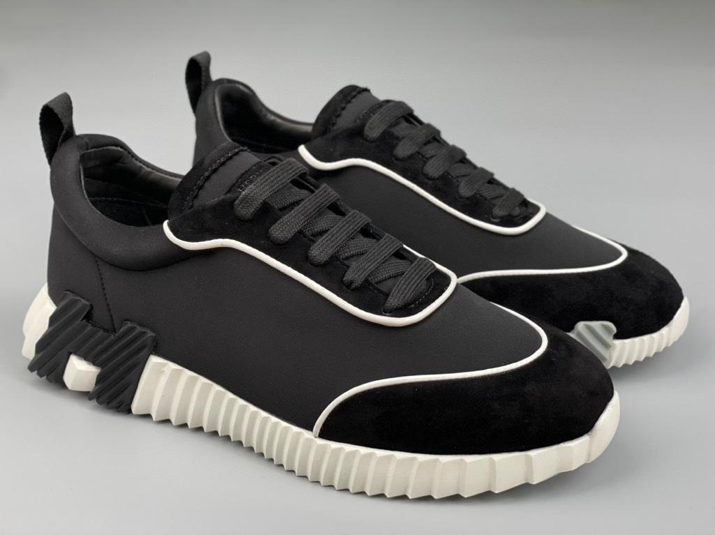 Hermes Sneaker – HRMS1010
