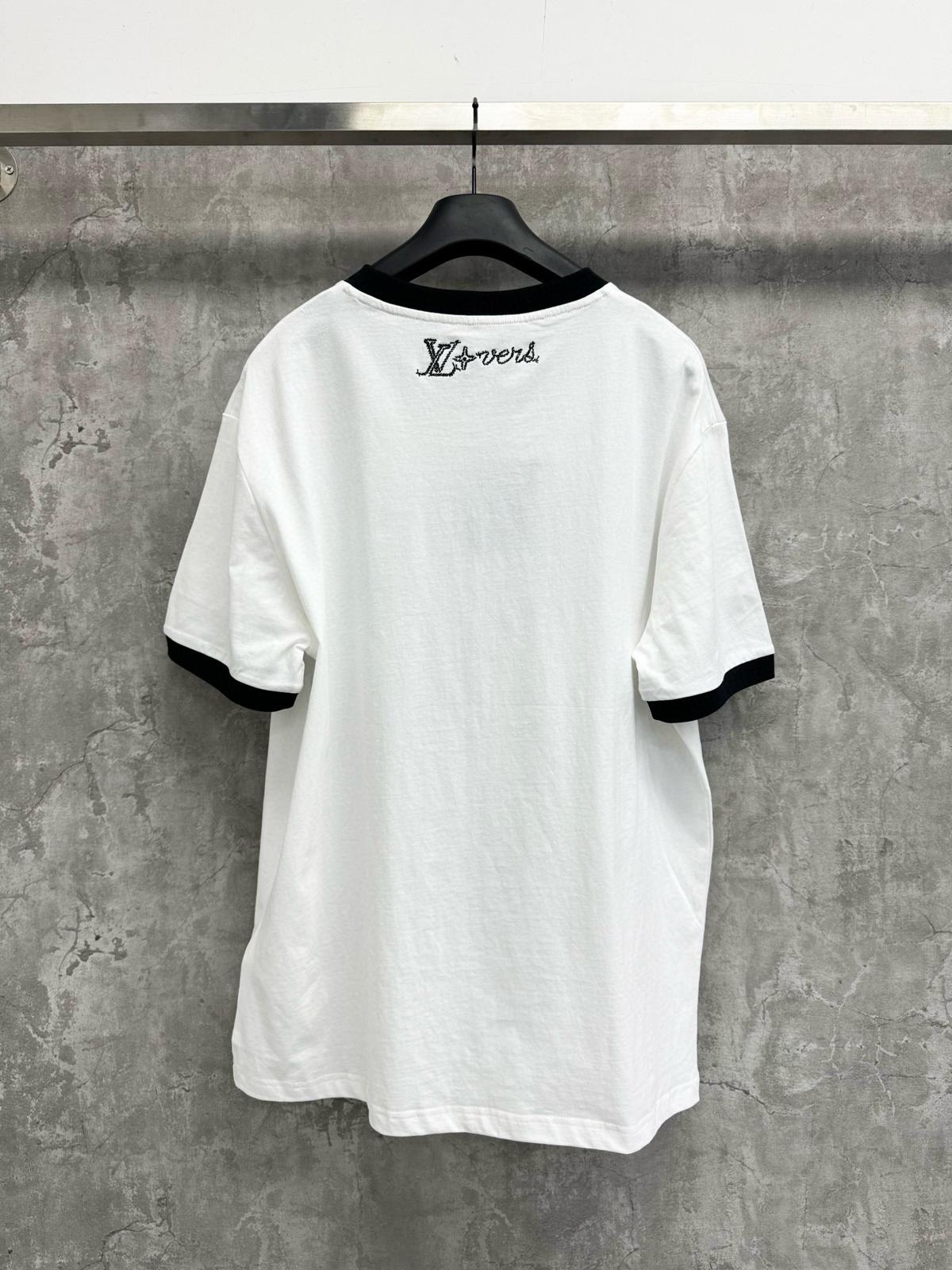 Louis Vuitton T-Shirt – TSHP2942