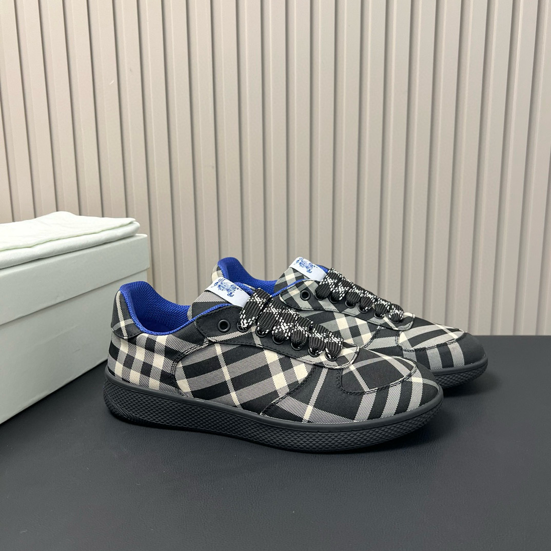 Burberry Sneaker – BBRY1041