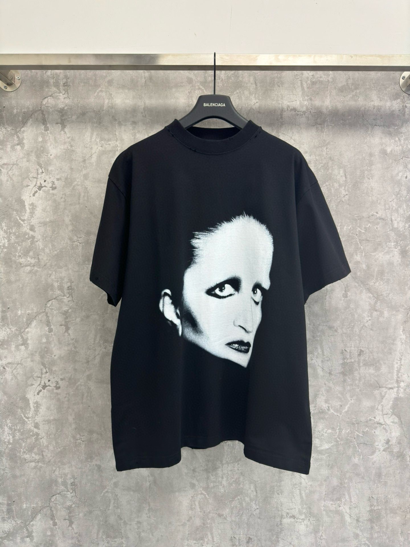 Balenciaga T-Shirt – TSHP2975