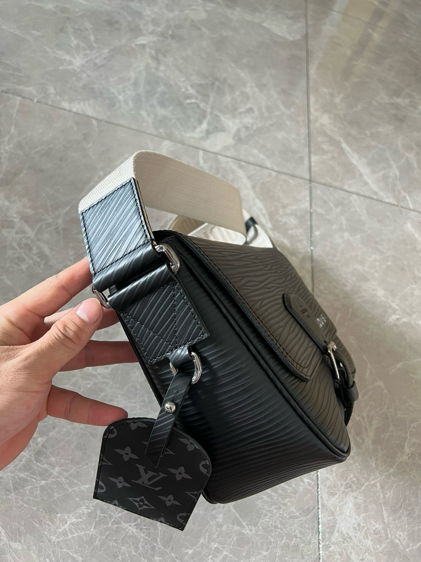 Louis Vuitton Bag – BBMC1132