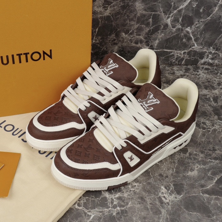 Louis Vuitton Sneaker – LSVT1350