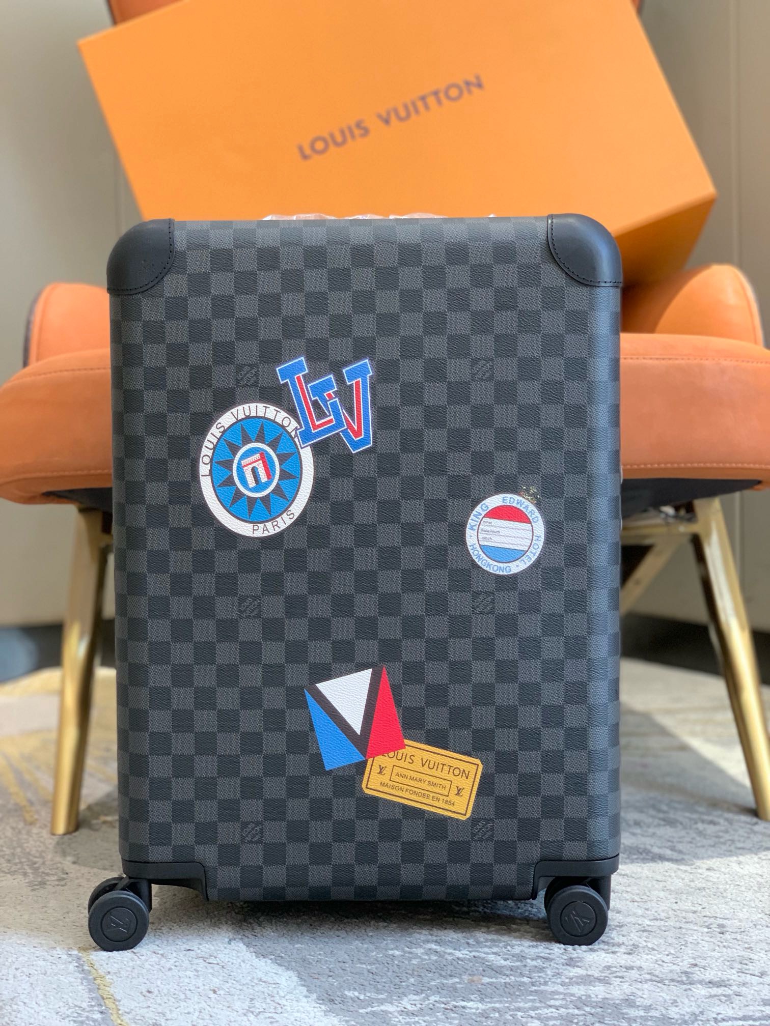 Louis Vuitton Suitcase – BGSC1005