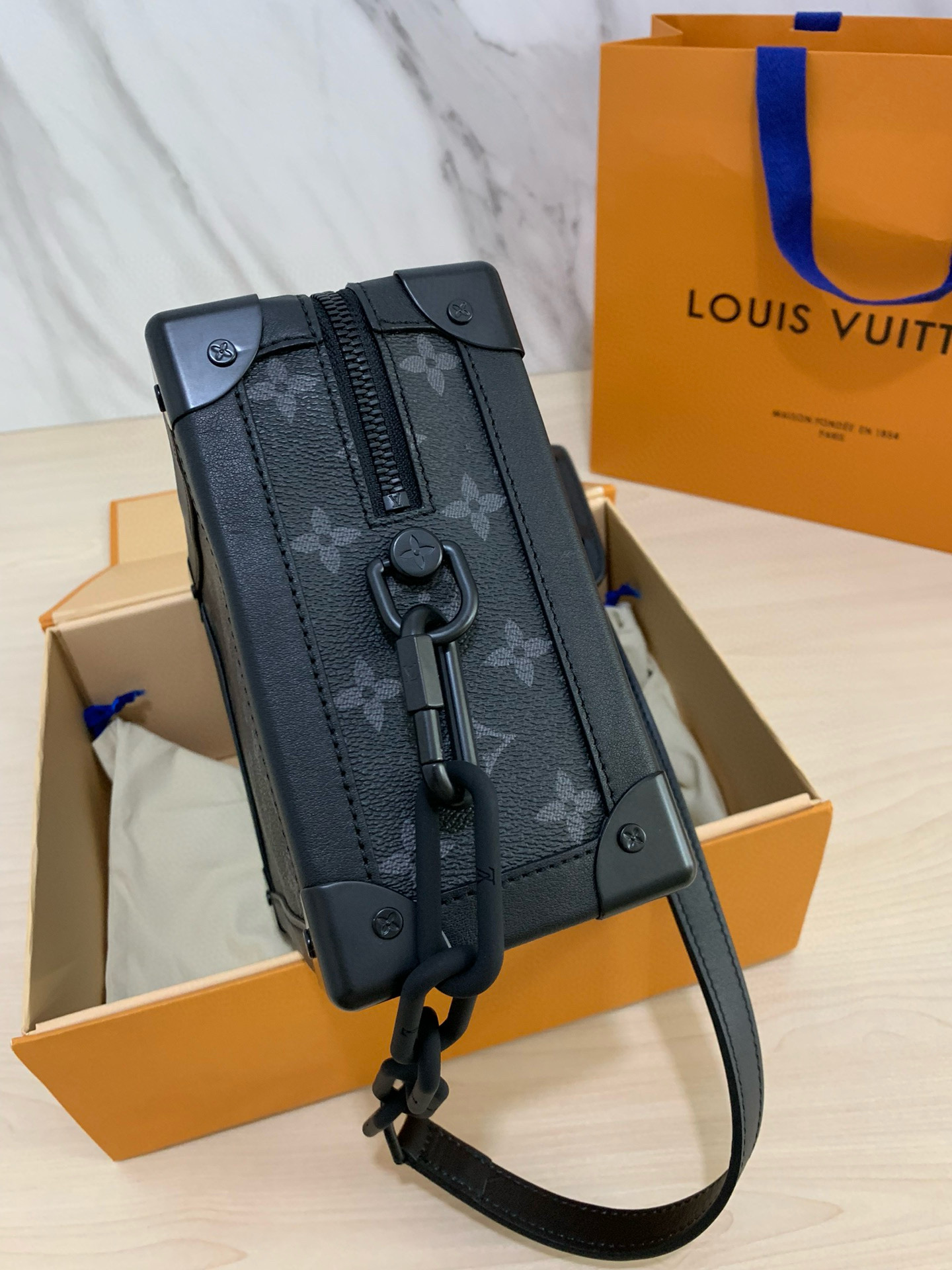 Louis Vuitton Bag – BBMC1016
