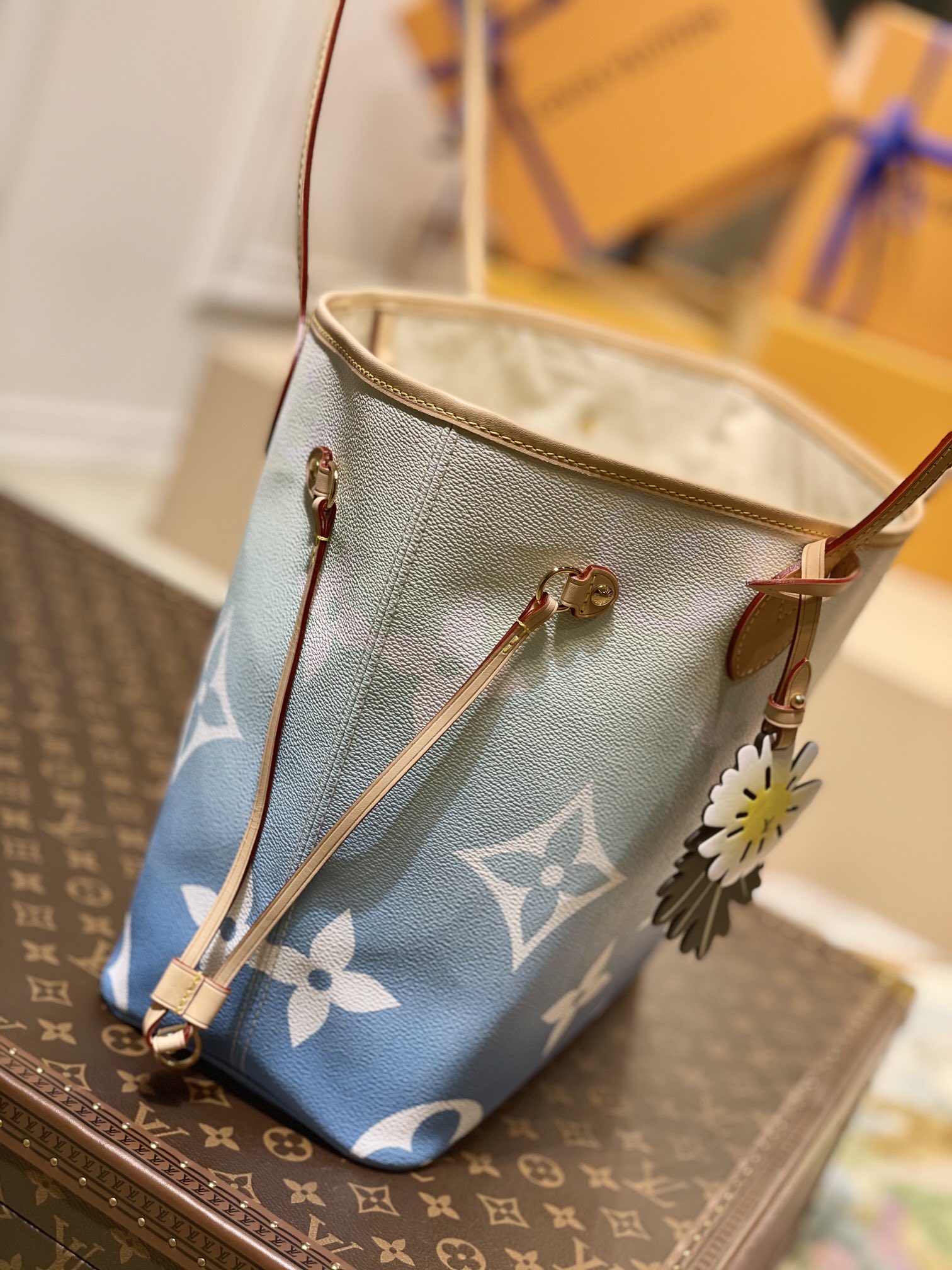 Louis Vuitton Tote Bag – LVTB1131