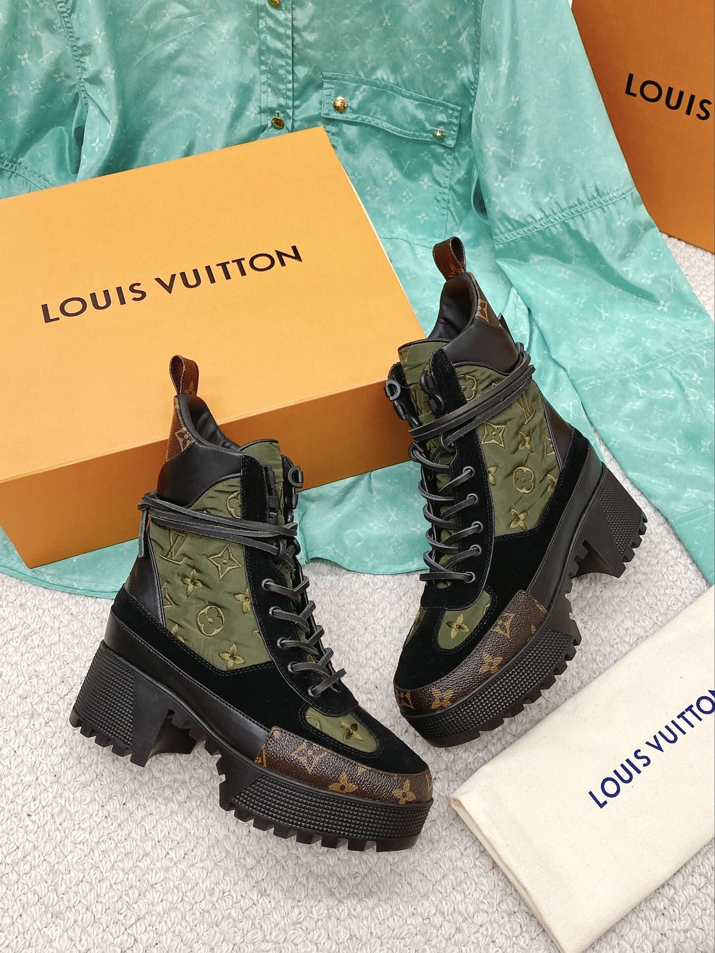Louis Vuitton Boots – WOLV1016