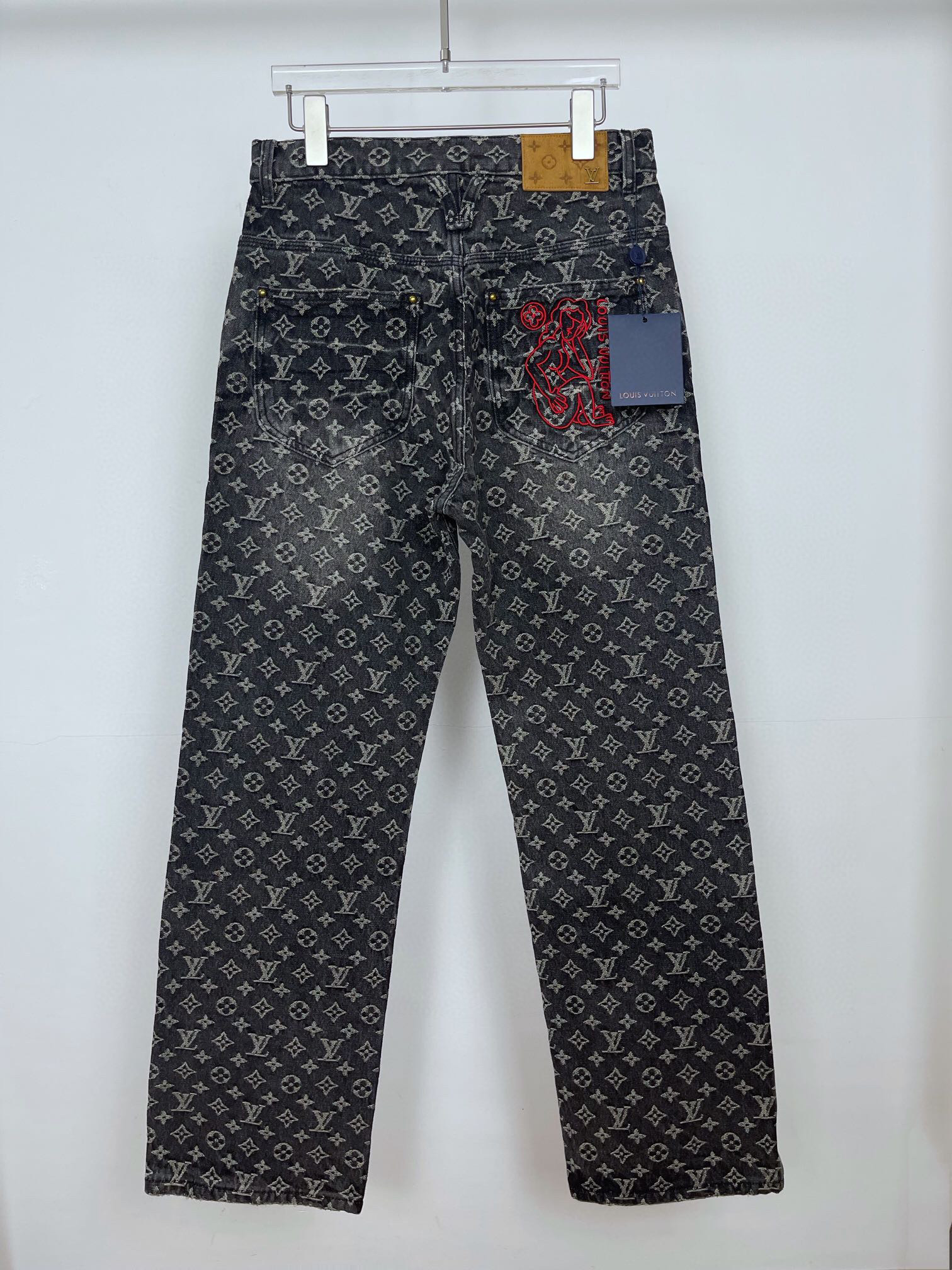 Louis Vuitton Jeans – JEPA1049