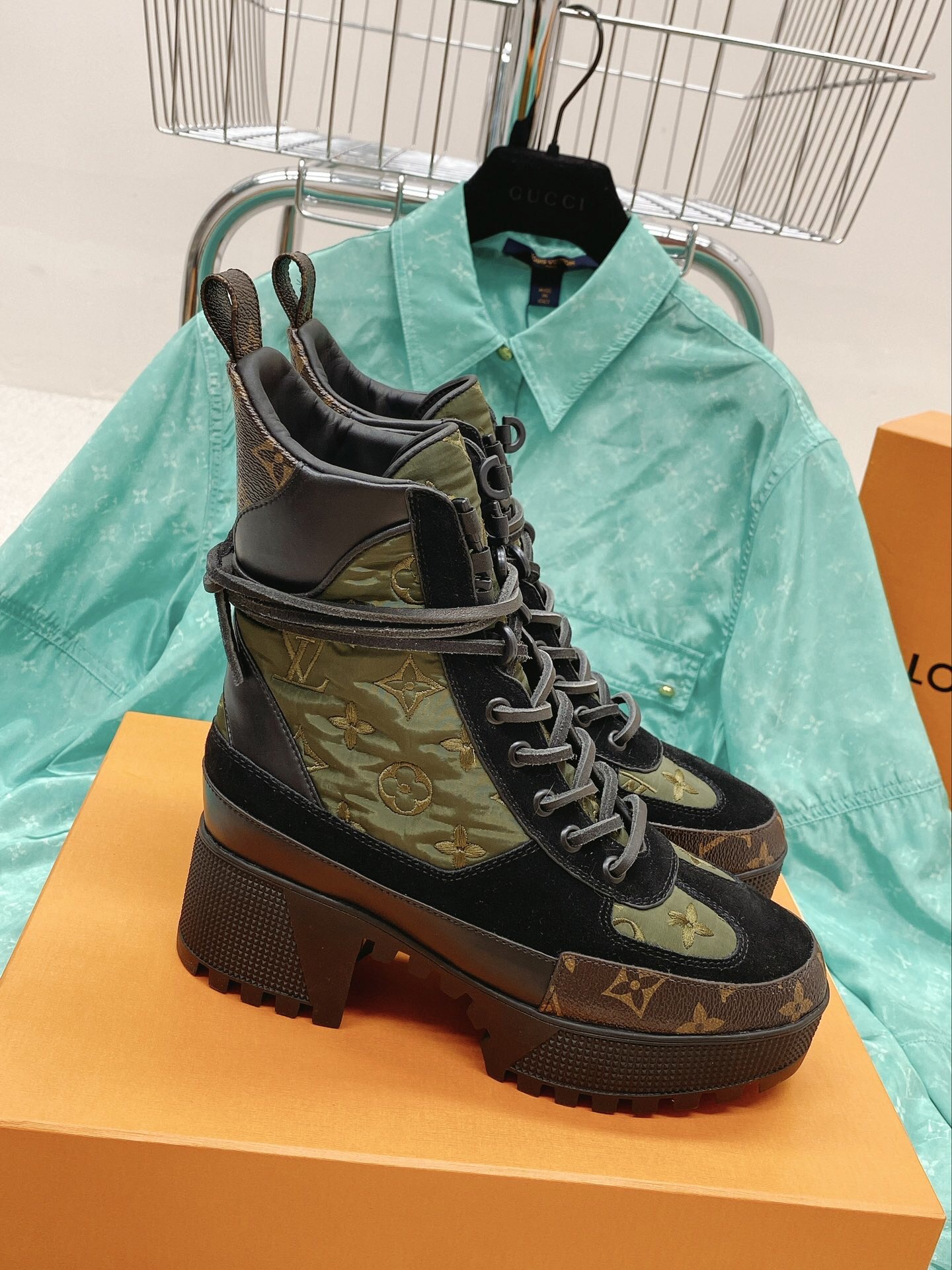 Louis Vuitton Boots – WOLV1016