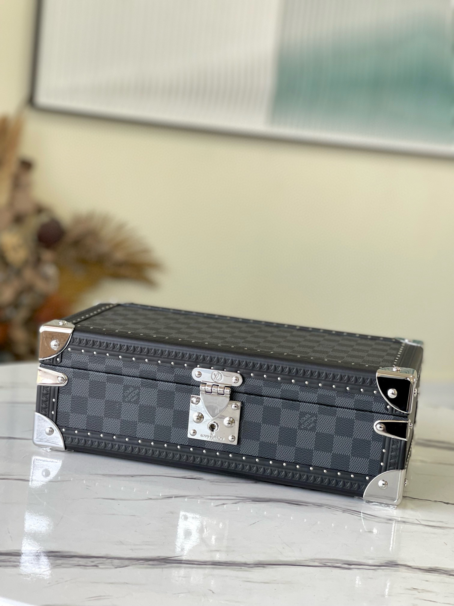 Louis Vuitton Trunk – BGOT1002