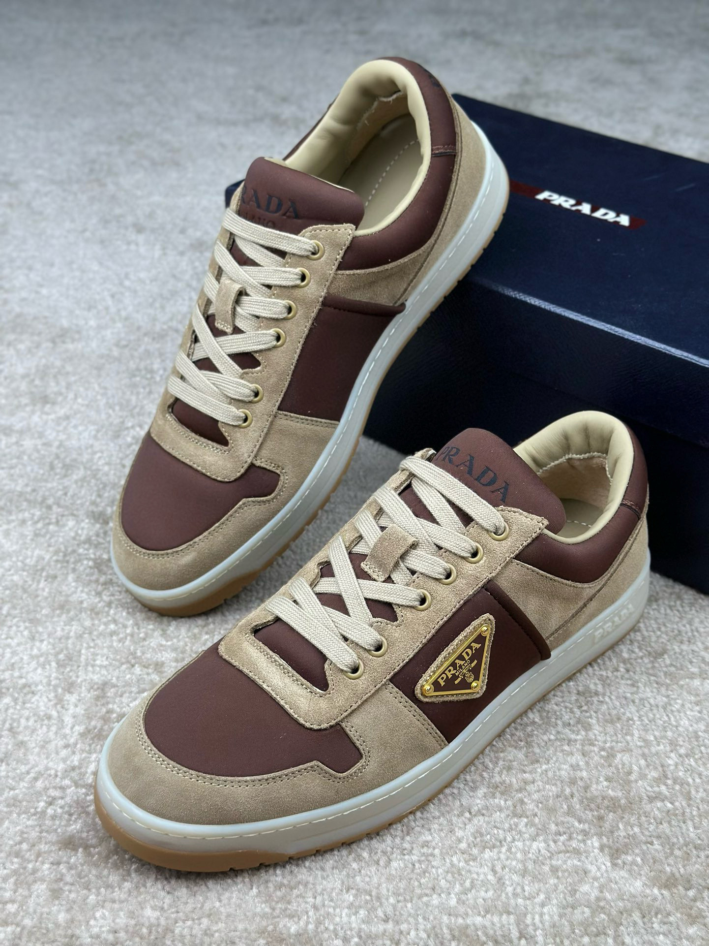 Prada Sneaker – PRDA1127