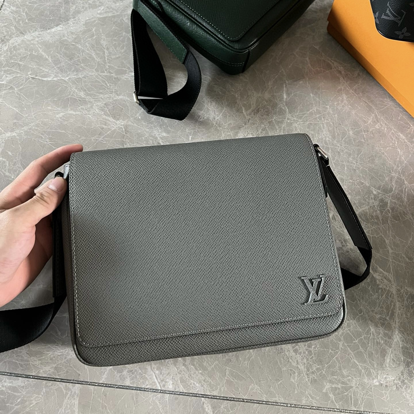 Louis Vuitton Bag – BBMC1053