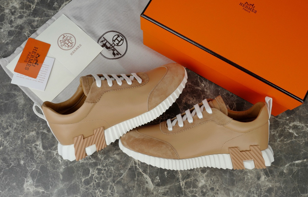 Hermes Sneaker – HRMS1050