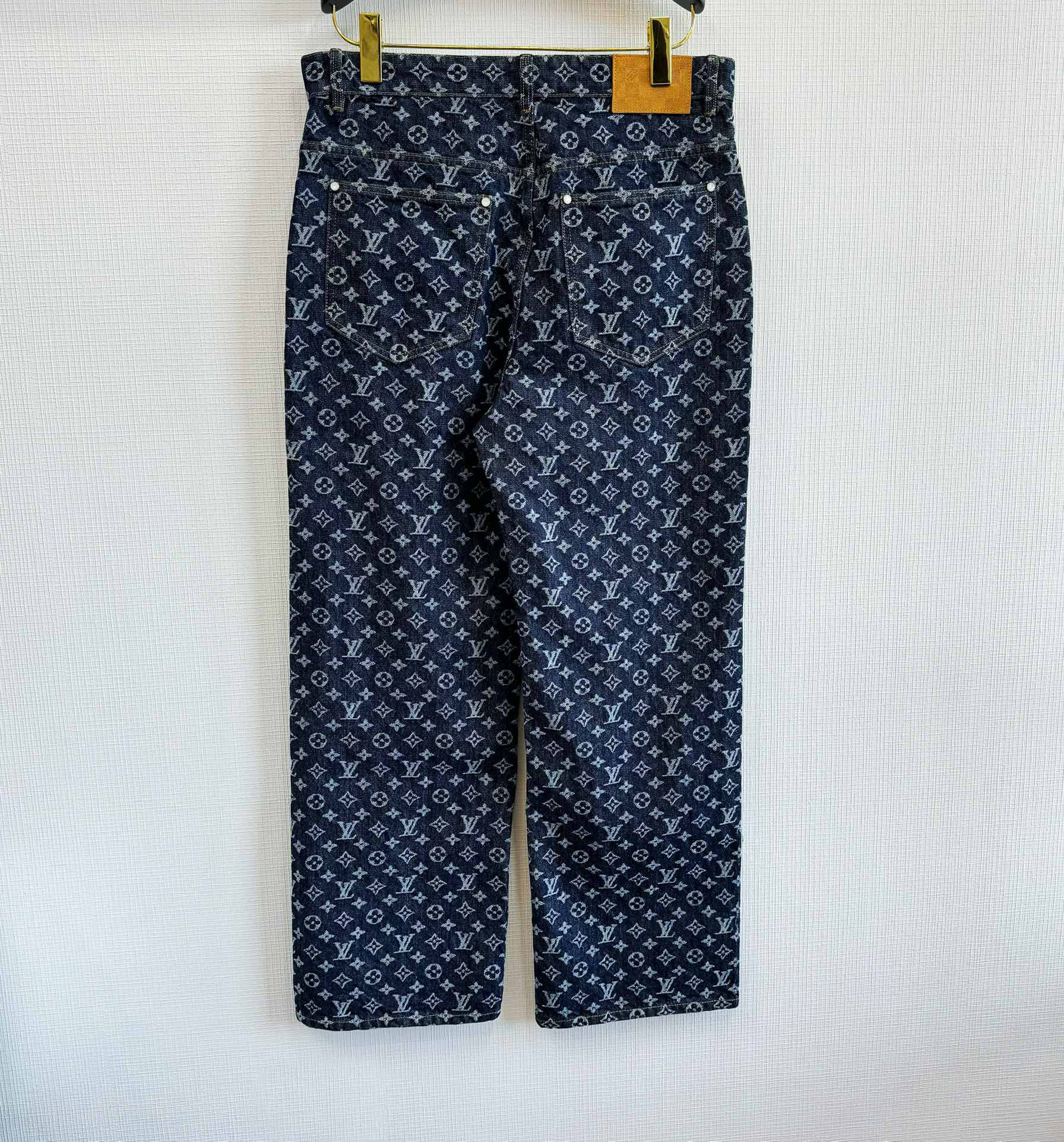 Louis Vuitton Jeans – JEPA1261