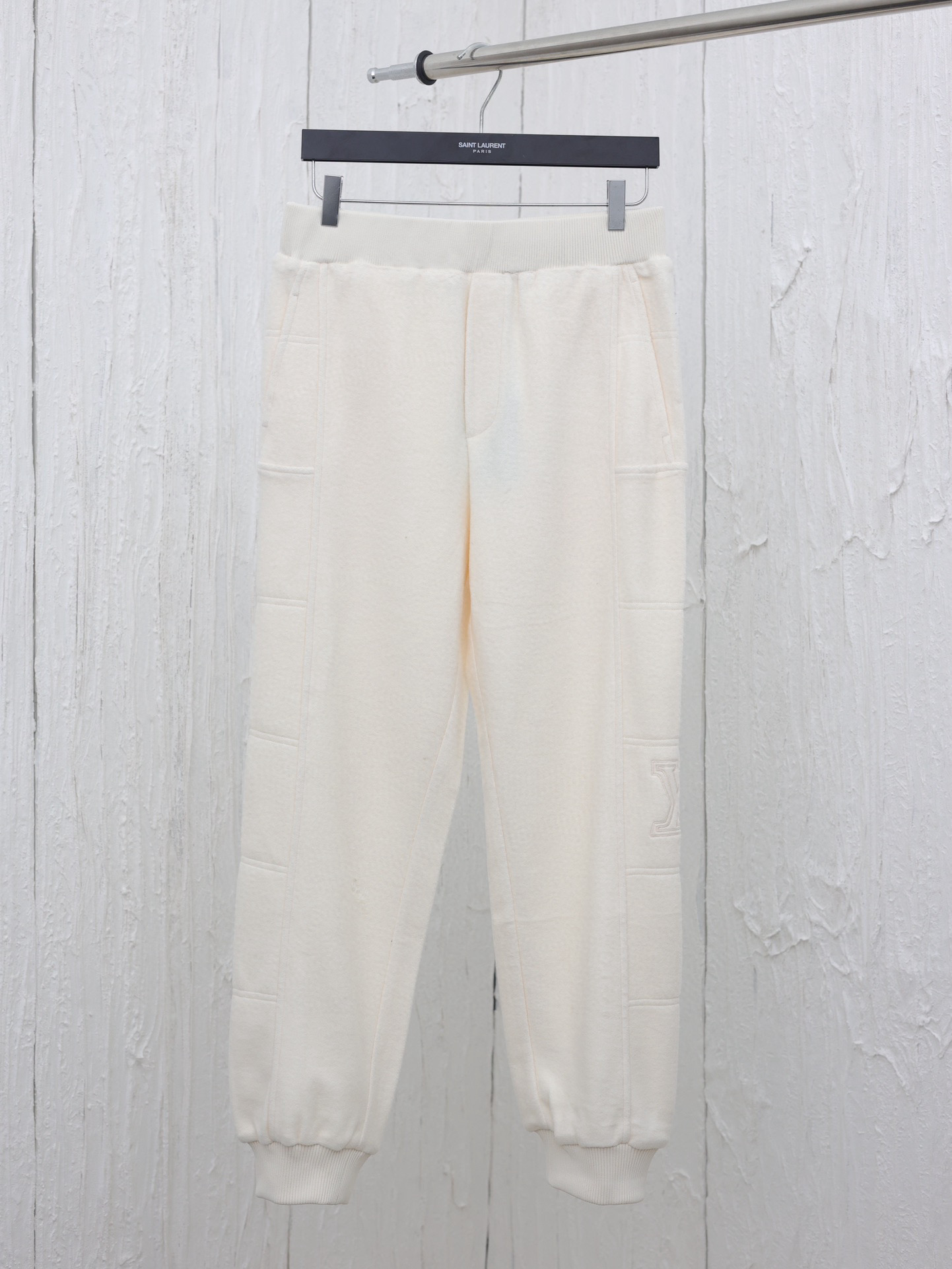 Louis Vuitton Track Pants – TRJT1173