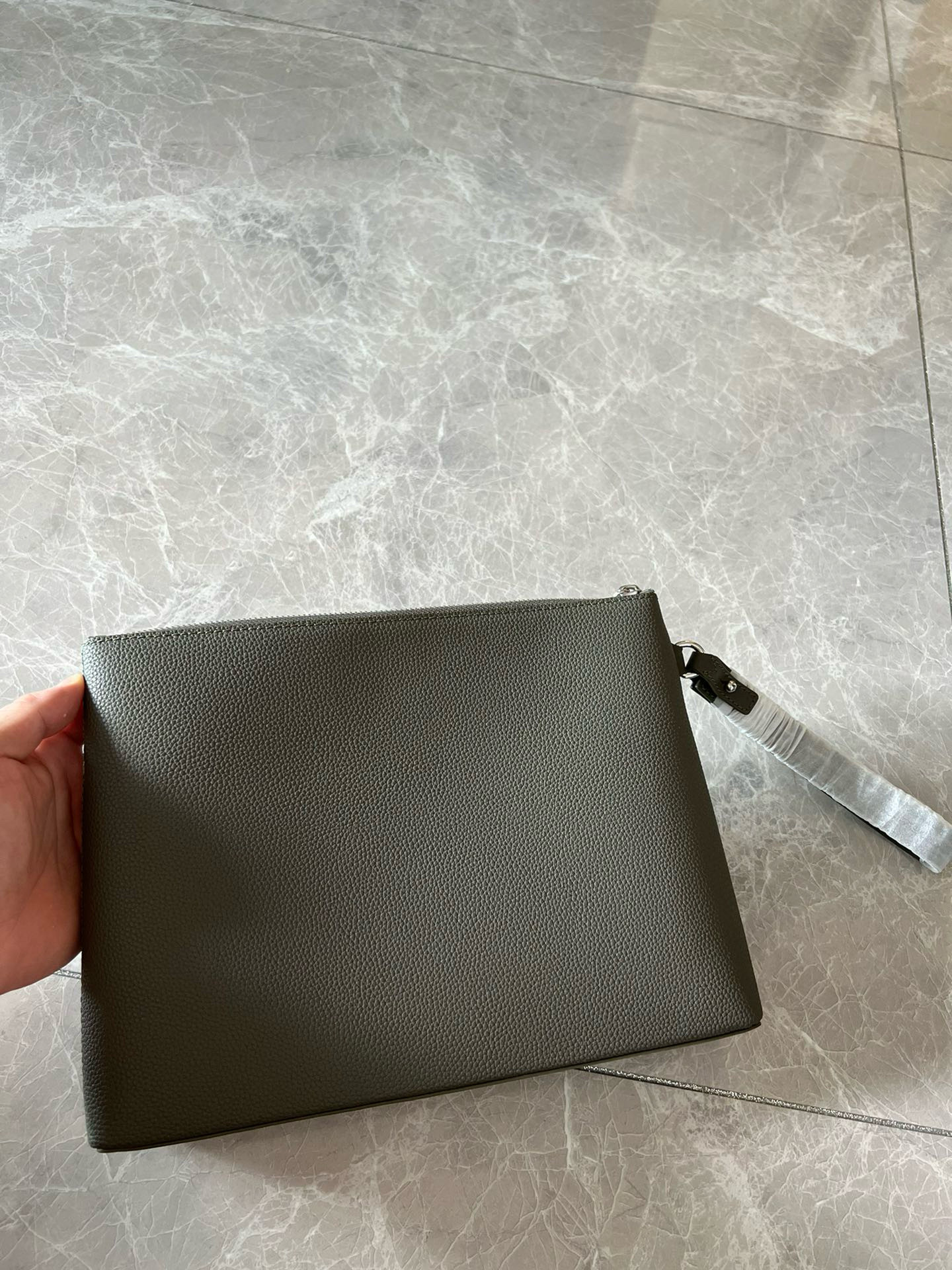 Louis Vuitton Pouch – BHPH1040