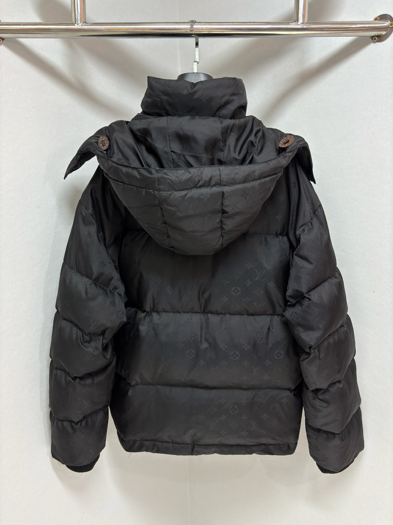Louis Vuitton Jacket – CJKT1719