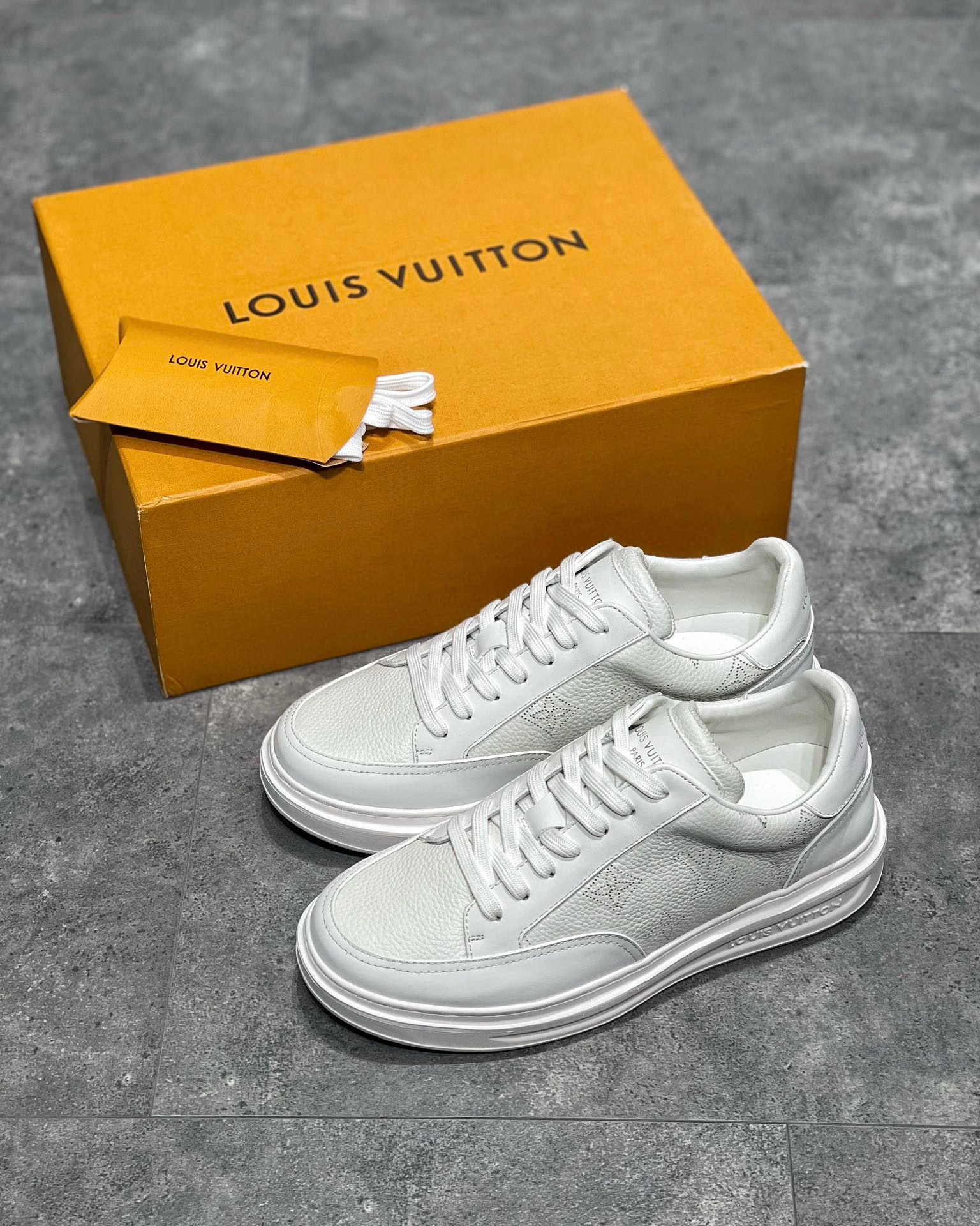 Louis Vuitton Sneaker – LSVT1248