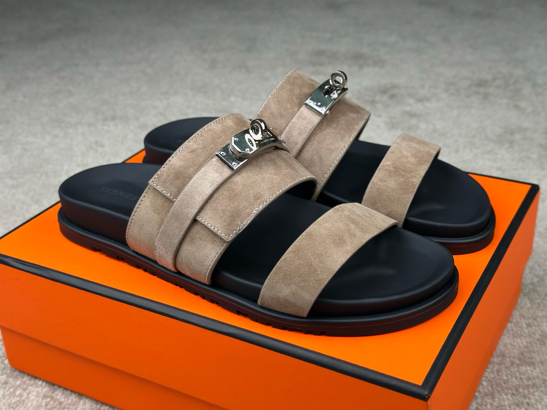 Hermes Slipper – SLPR1206