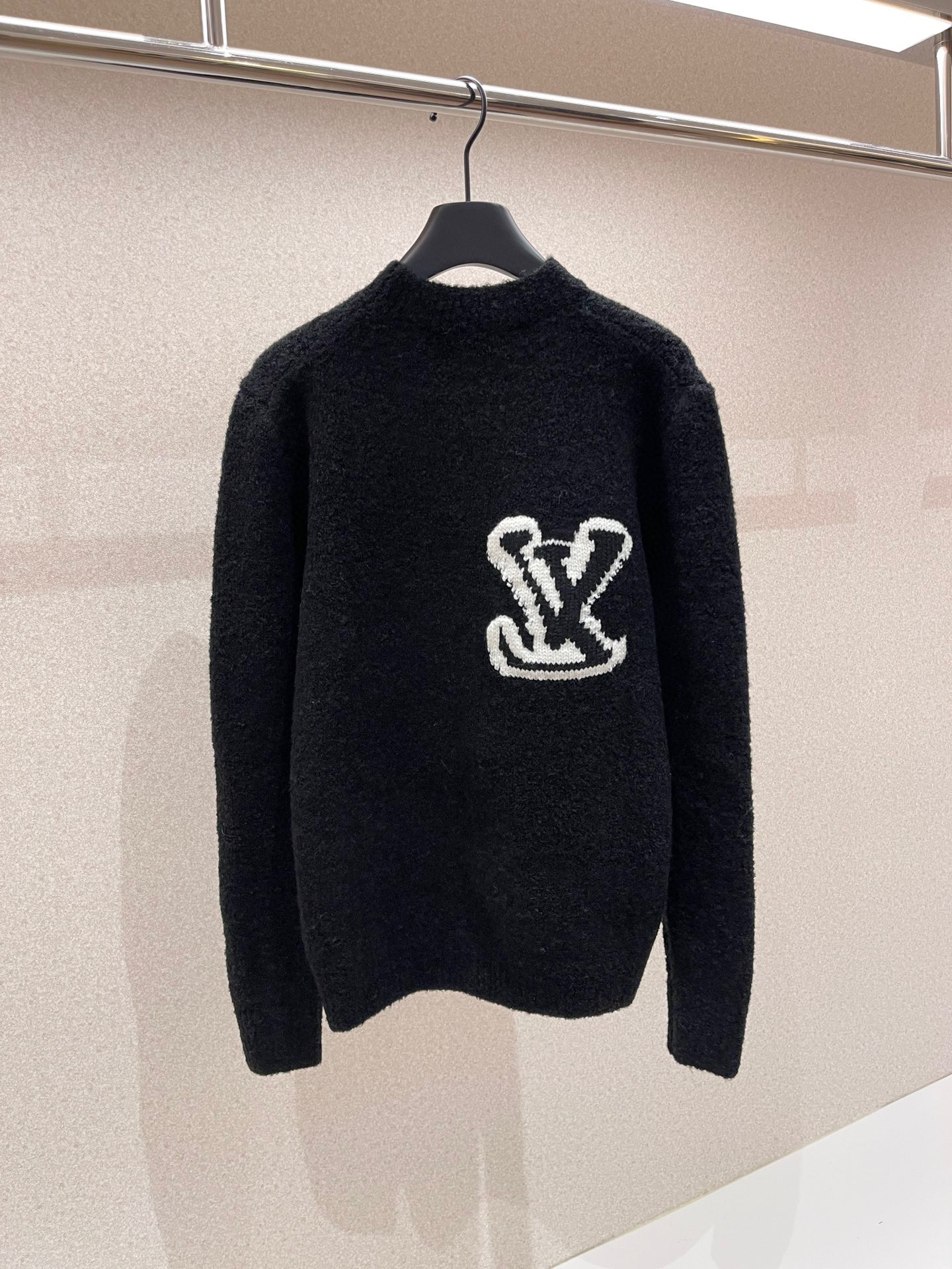 Louis Vuitton Sweater – SWHO2085