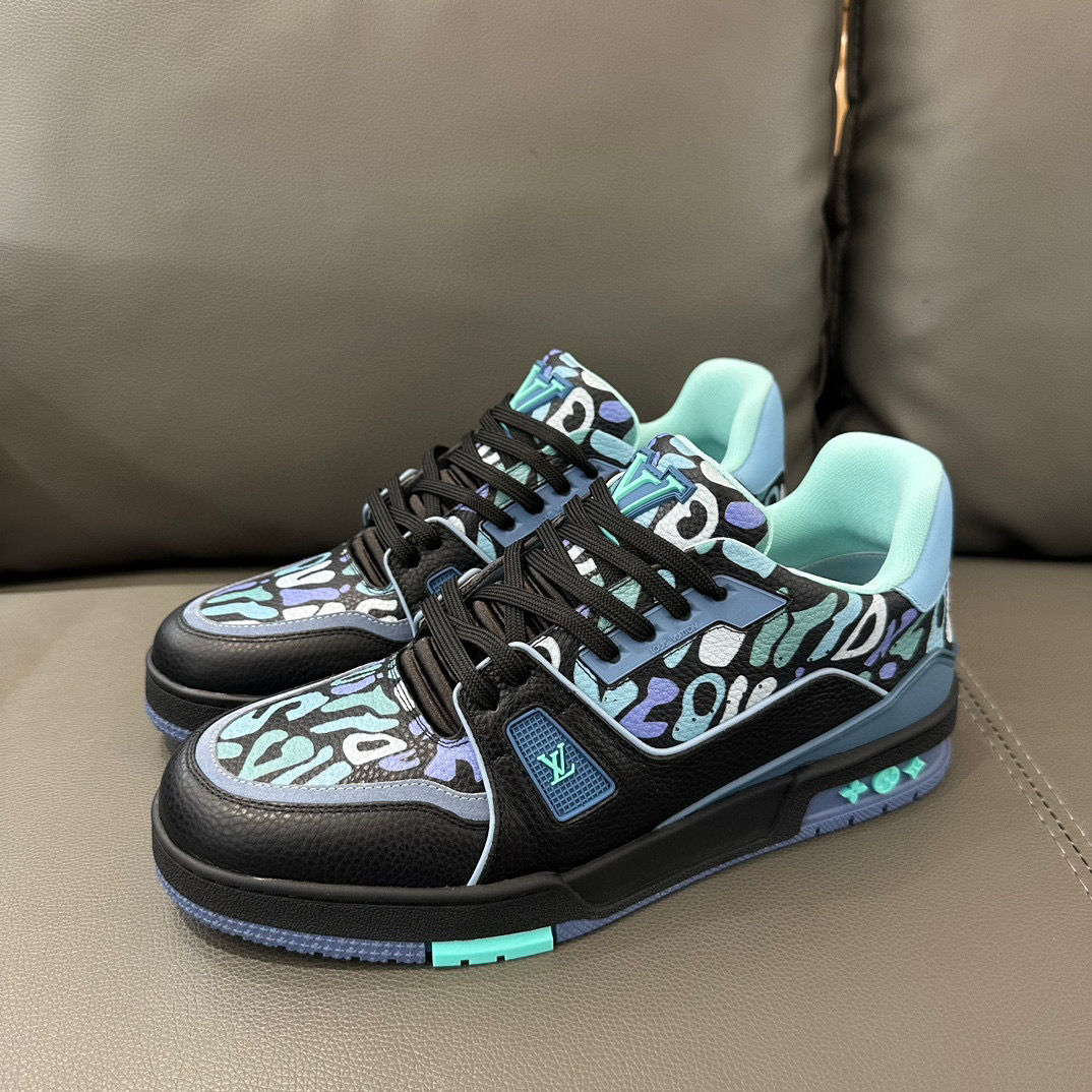 Louis Vuitton Sneaker – LSVT1232