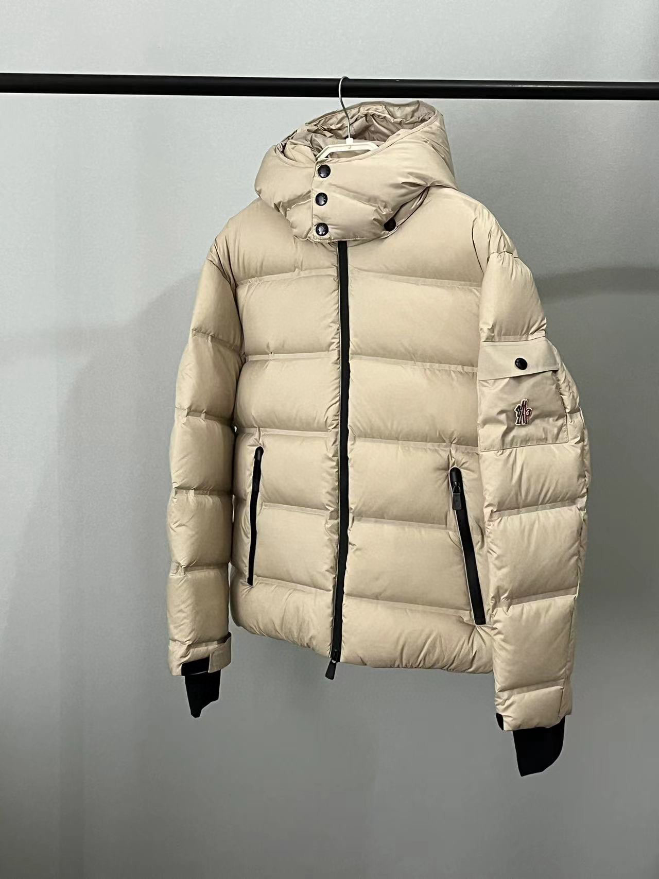 Moncler Jacket – CJKT1659