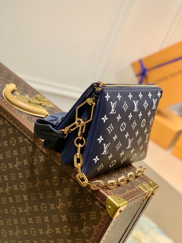 Louis Vuitton Shoulder Bag – LVSH1120