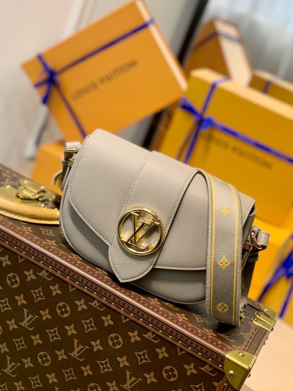 Louis Vuitton Shoulder Bag – LVSH1116