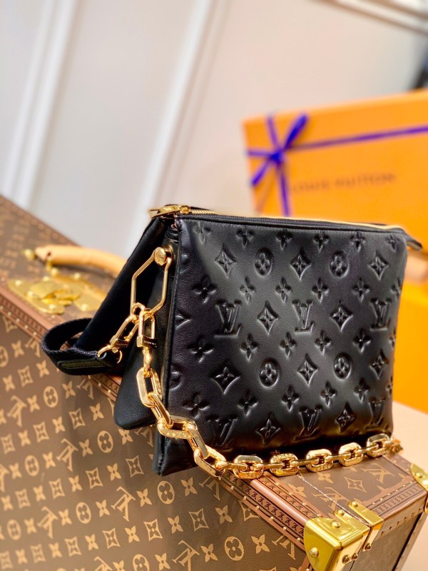 Louis Vuitton Shoulder Bag – LVSH1100