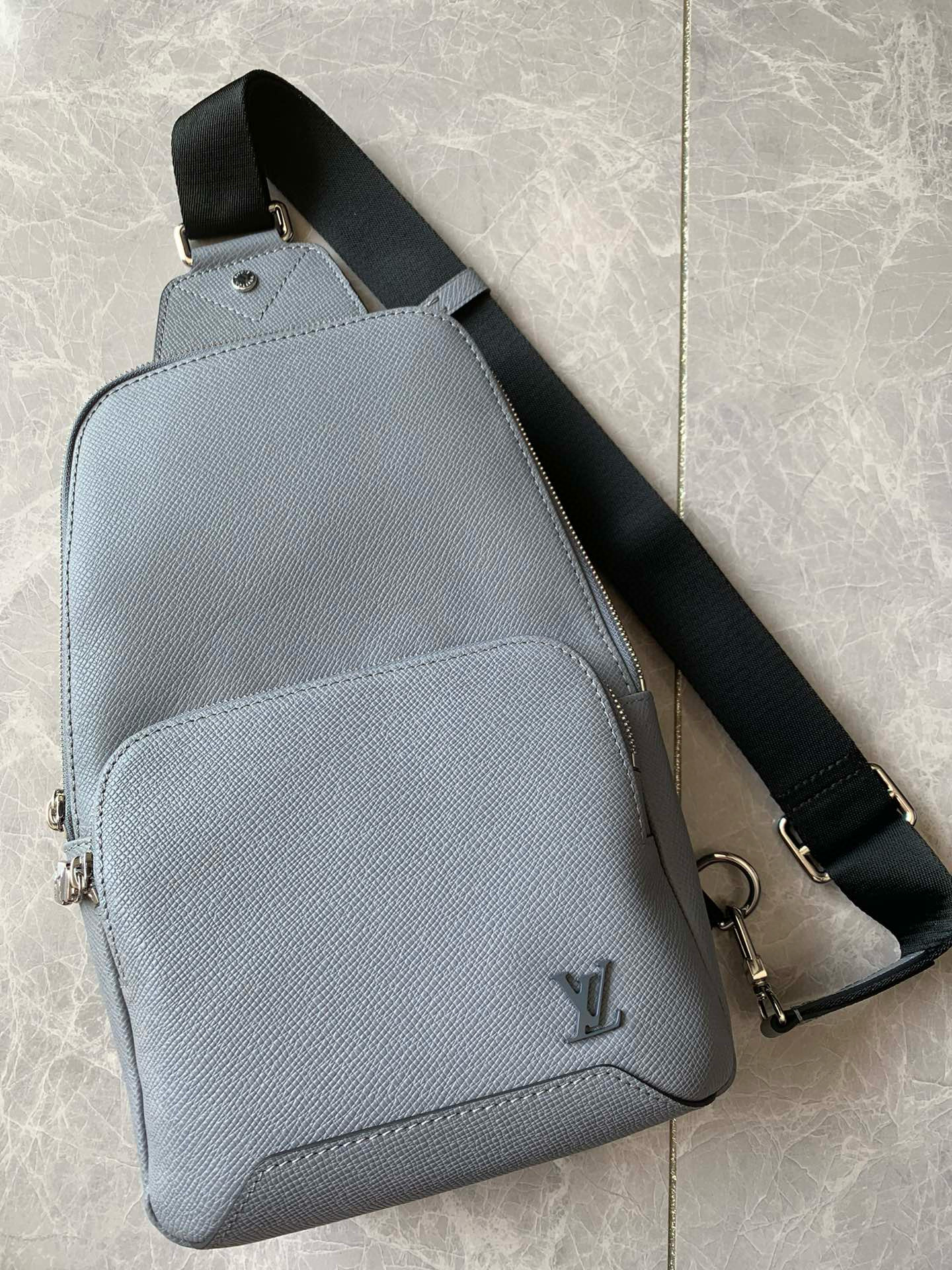Louis Vuitton Bag – BBMC1059