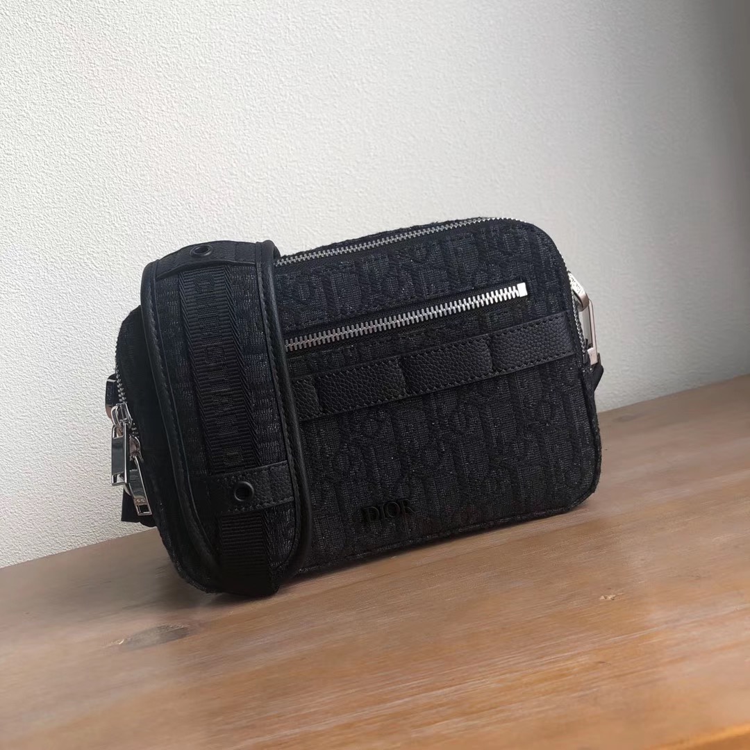 Dior Safari Messenger Bag – BGBP1097