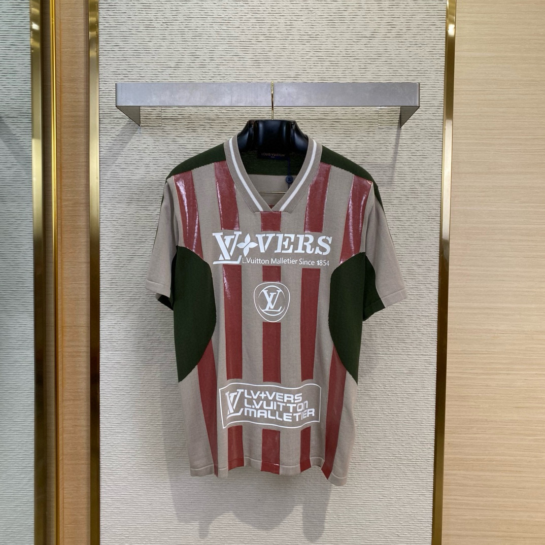 Louis Vuitton T-Shirt – TSHP3194