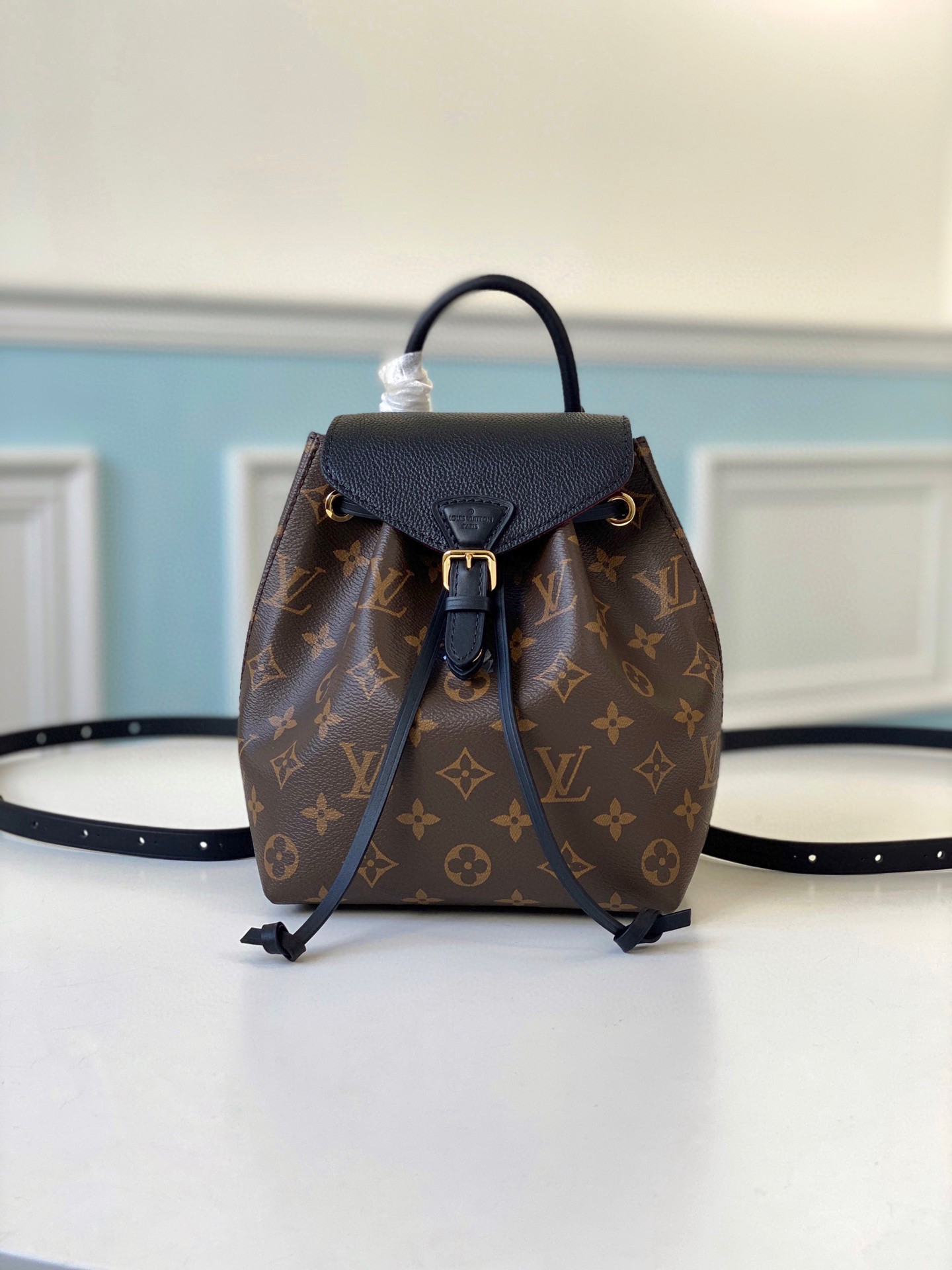 Louis Vuitton Backpacks – LVBG1006