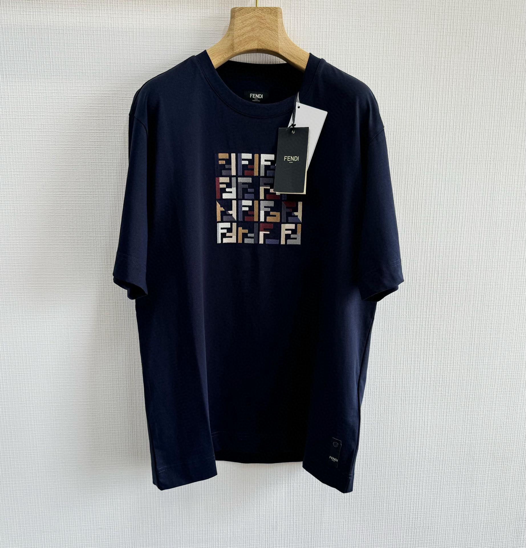 Fendi T-Shirt – TSHP2921