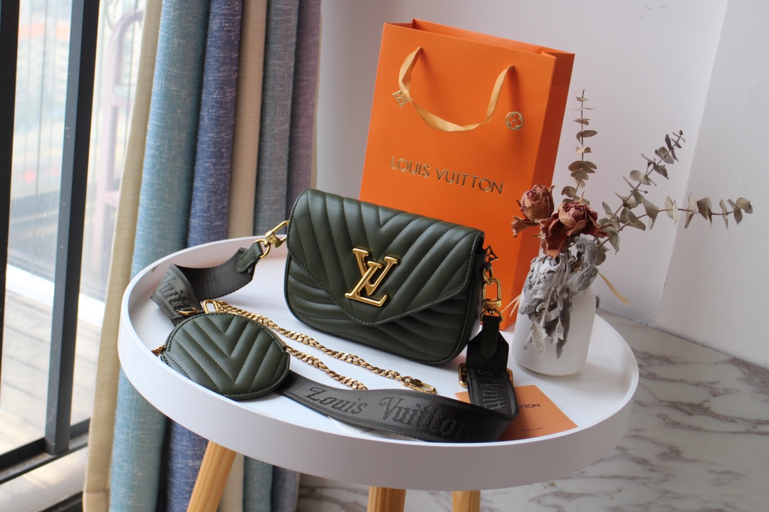 Louis Vuitton Shoulder Bag – LVSH1053