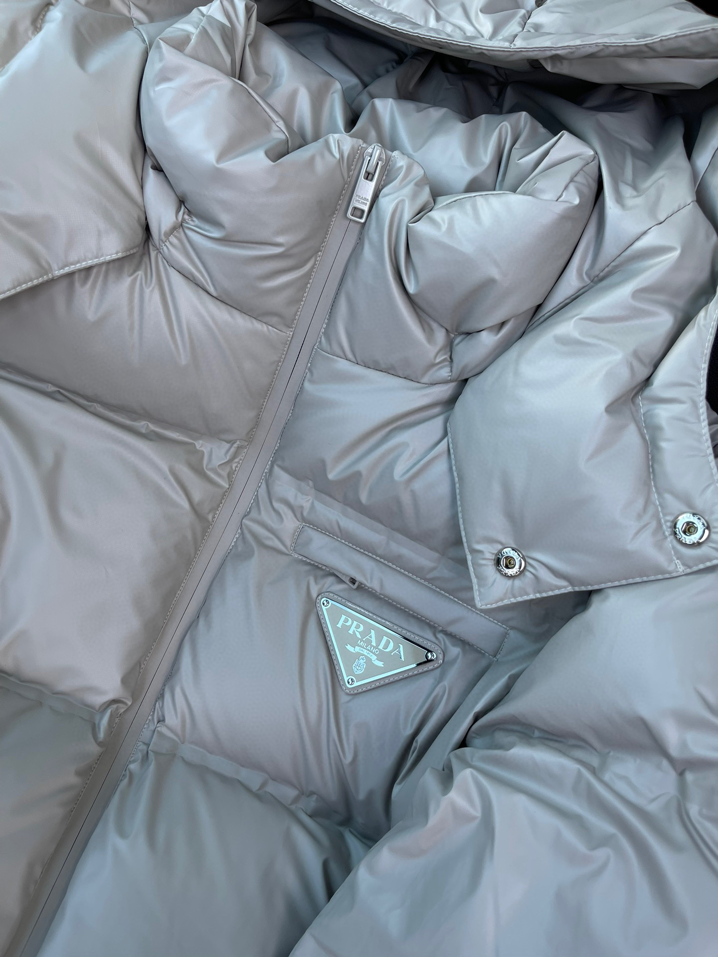 Prada Jacket – CJKT1530