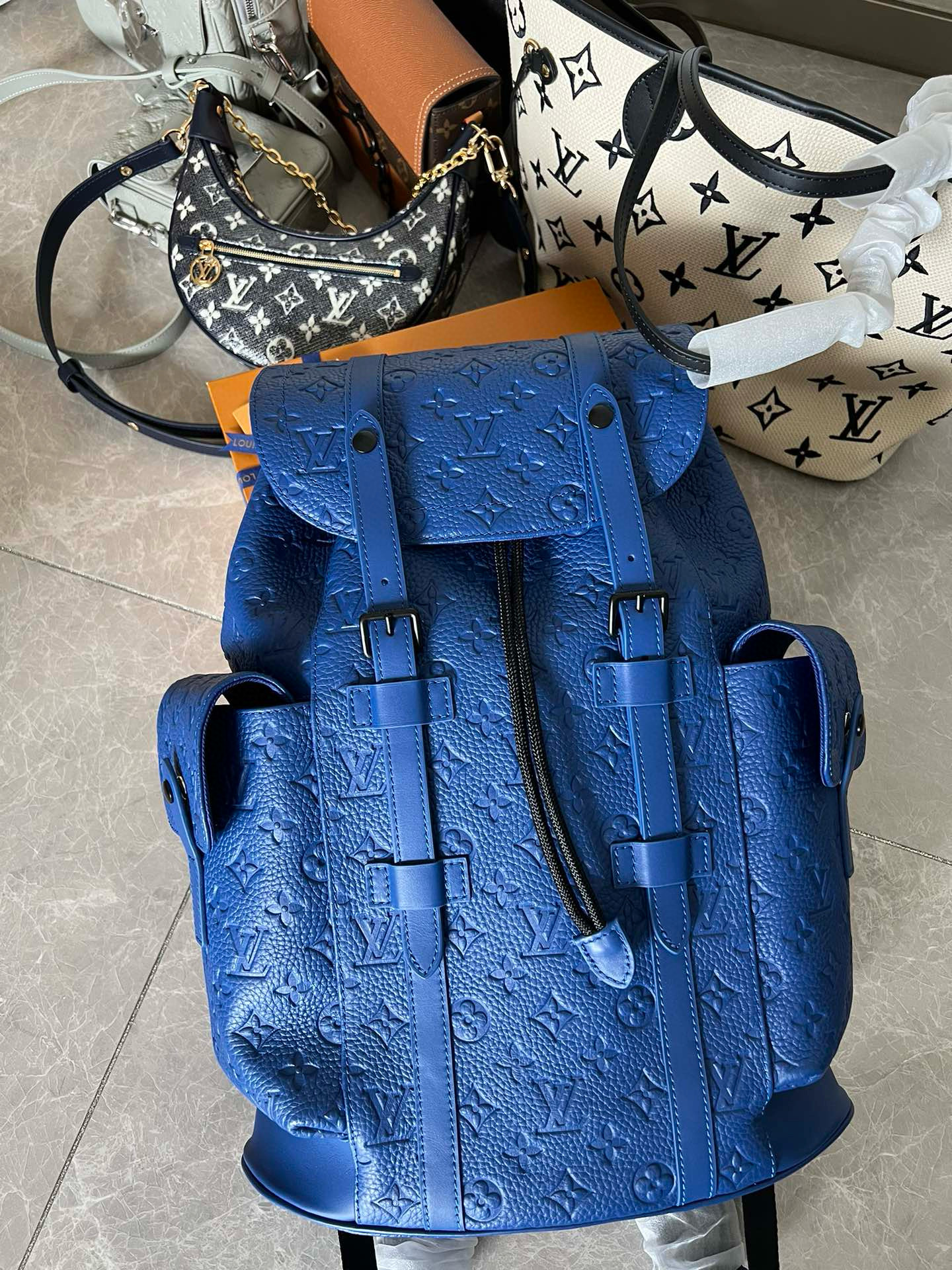 Louis Vuitton Backpack – BBCP1007