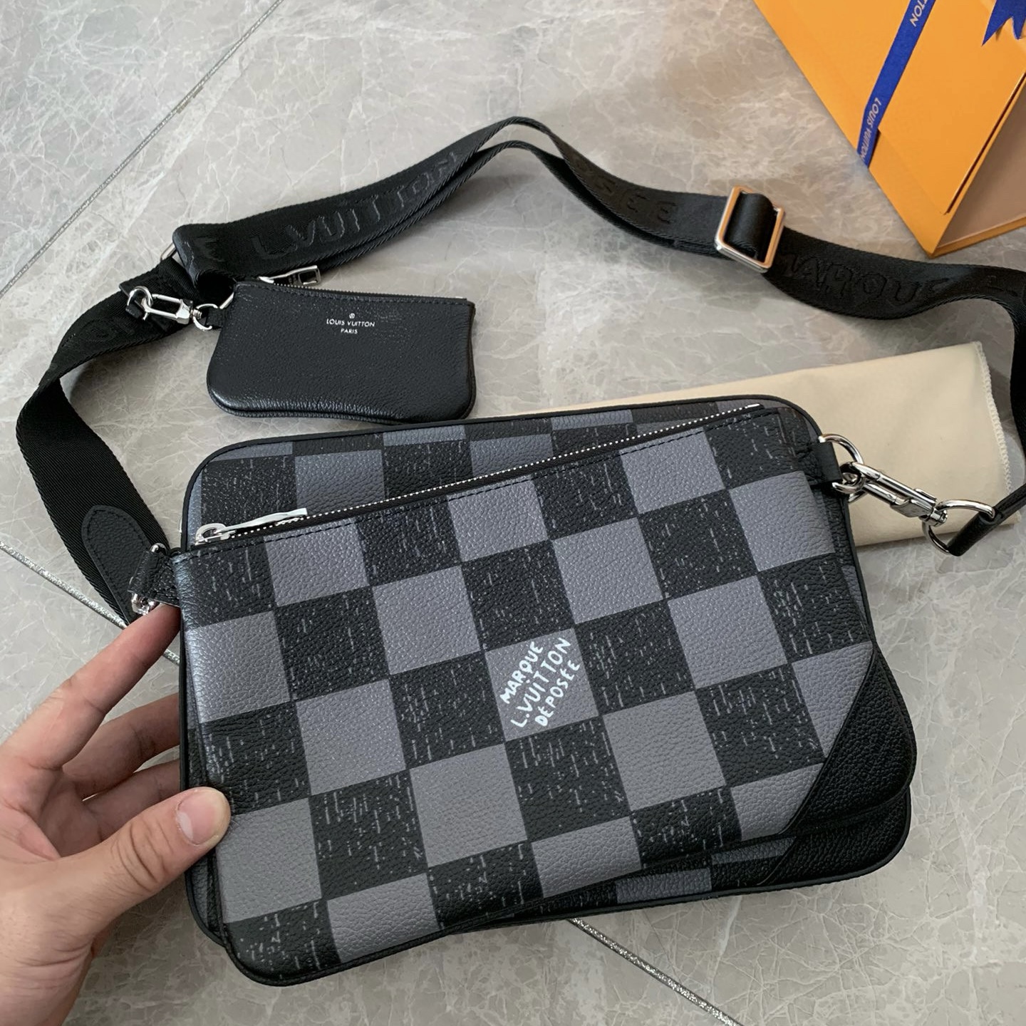 Louis Vuitton Bag – BBMC1100