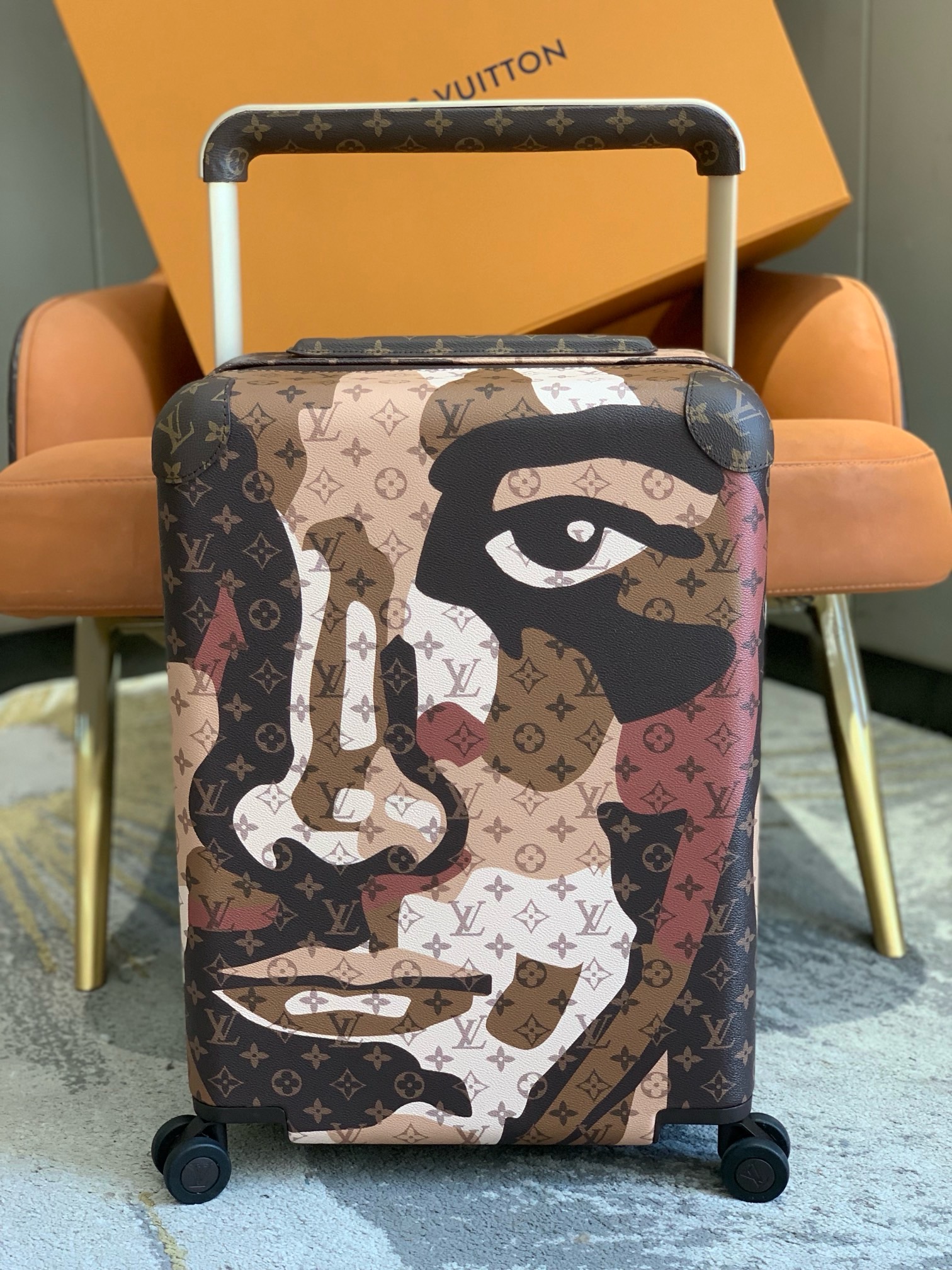 Louis Vuitton Suitcase – BGSC1008