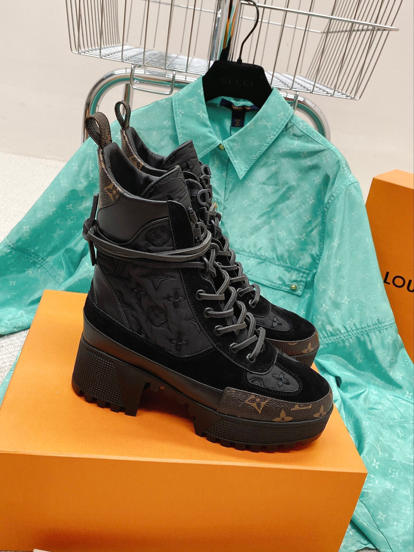 Louis Vuitton Boots – WOLV1018